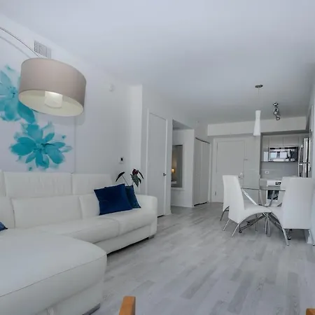 Your Miami Retreat Beach Pool And Aventura Mall